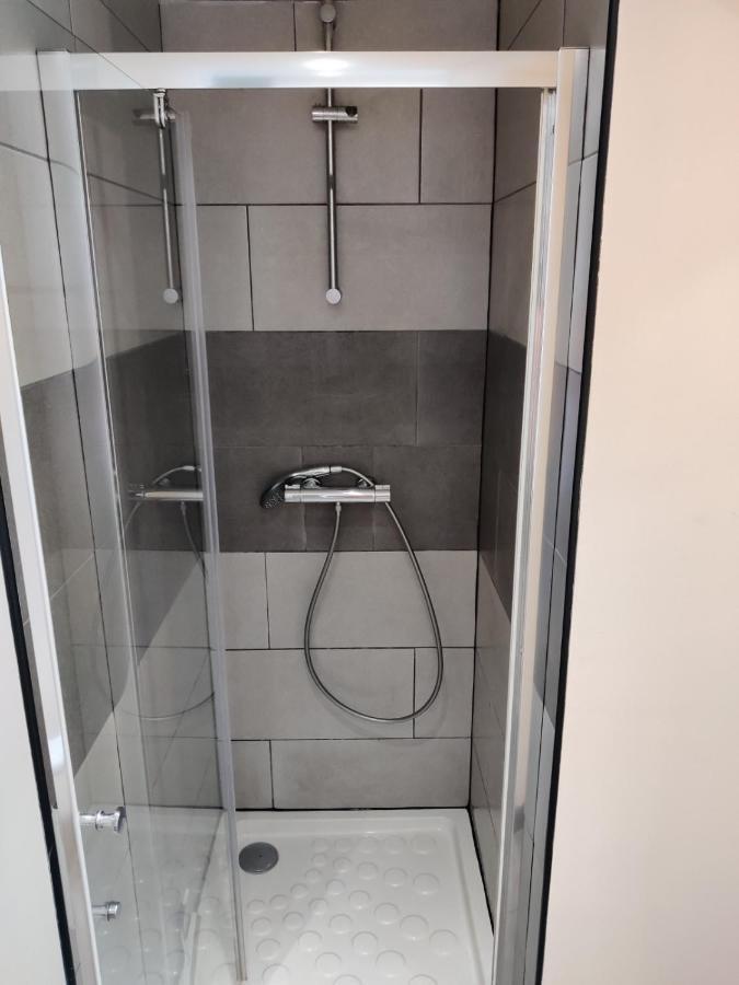 Appartement Cosy Avec Parking Proche Gare Dombasle-sur-Meurthe Exterior foto